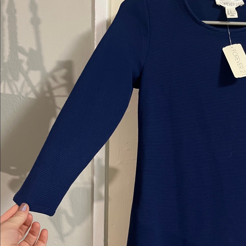 Forever 21 Deep Blue Ribbed Top - Picture 4 of 5
